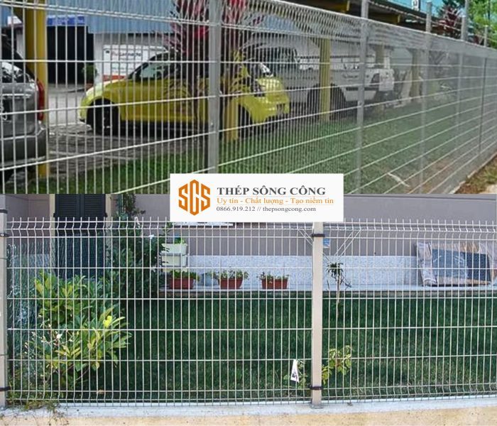 Hàng rào lưới thép hàn 1